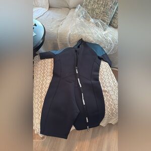 Sea-Doo Black and Blue Wetsuit and jackets xl and l jacket 65$ suit 90$ nwt